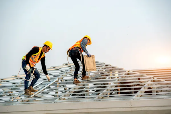 Renovasi & Perbaikan Atap